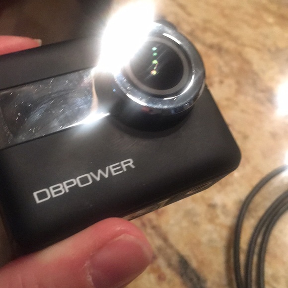 DBPOWER 4K sport action camera - Picture 7 of 8